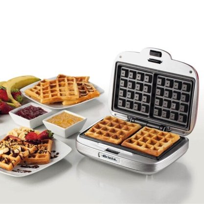 Máquina de Waffle Ariete Retrô Party Time Vermelha 700W 220V