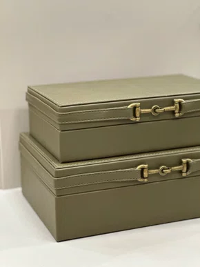 Jogo de 2 Caixas Couro Sintético C/Detalhe Dourado Fosco