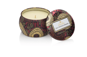 Mini Vela Lata 25H  Relevo Goji e Tarocco